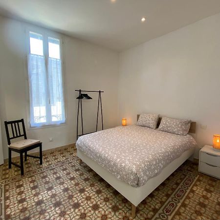 Appartement Le 23 - 2eme Etage à Arles Extérieur photo